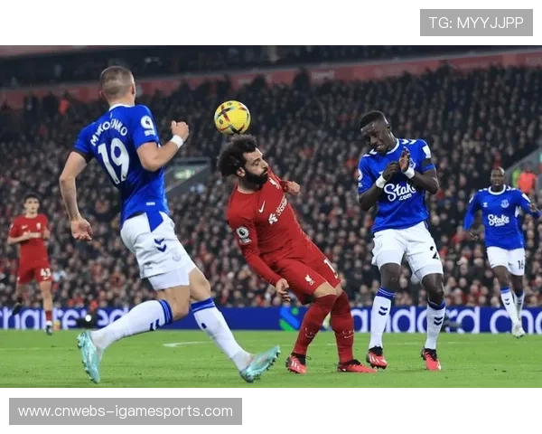 利物浦1-0小胜桑德兰,范戴克破门打破黑猫主场不败金身 利物浦1-0小胜桑德兰,范戴克破门打破黑猫主场不败金身